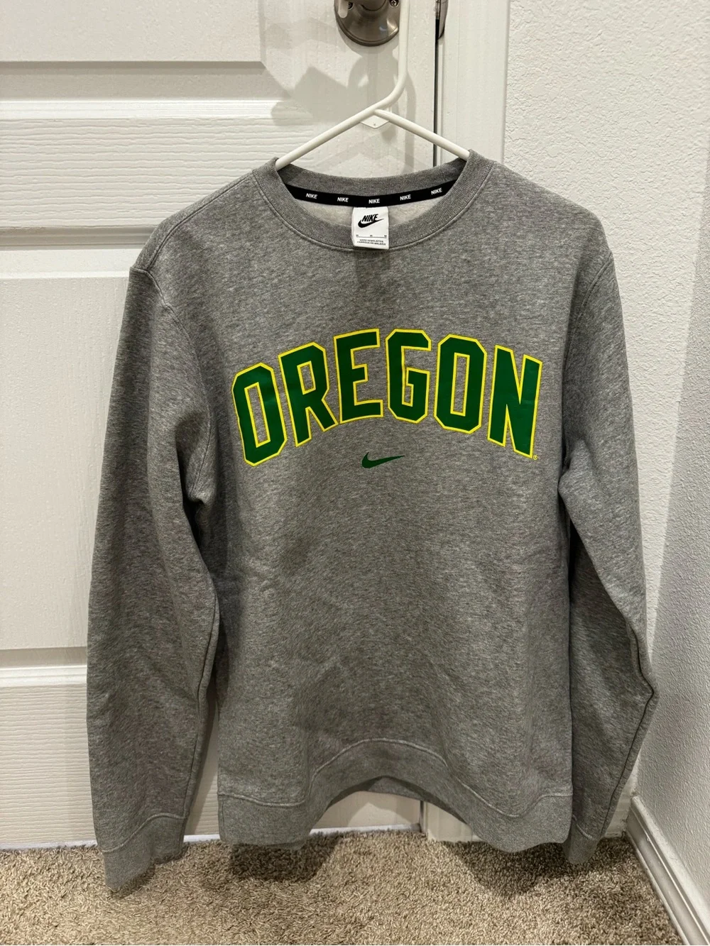 Nike Oregon Grey Crewneck Sweatshirt with Green and Yellow Oregon Logo